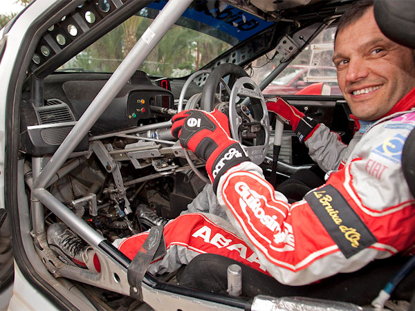 Racing car
